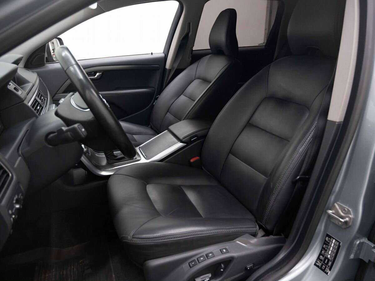 Volvo XC70 с пробегом — 2016 год. Фото: #4
