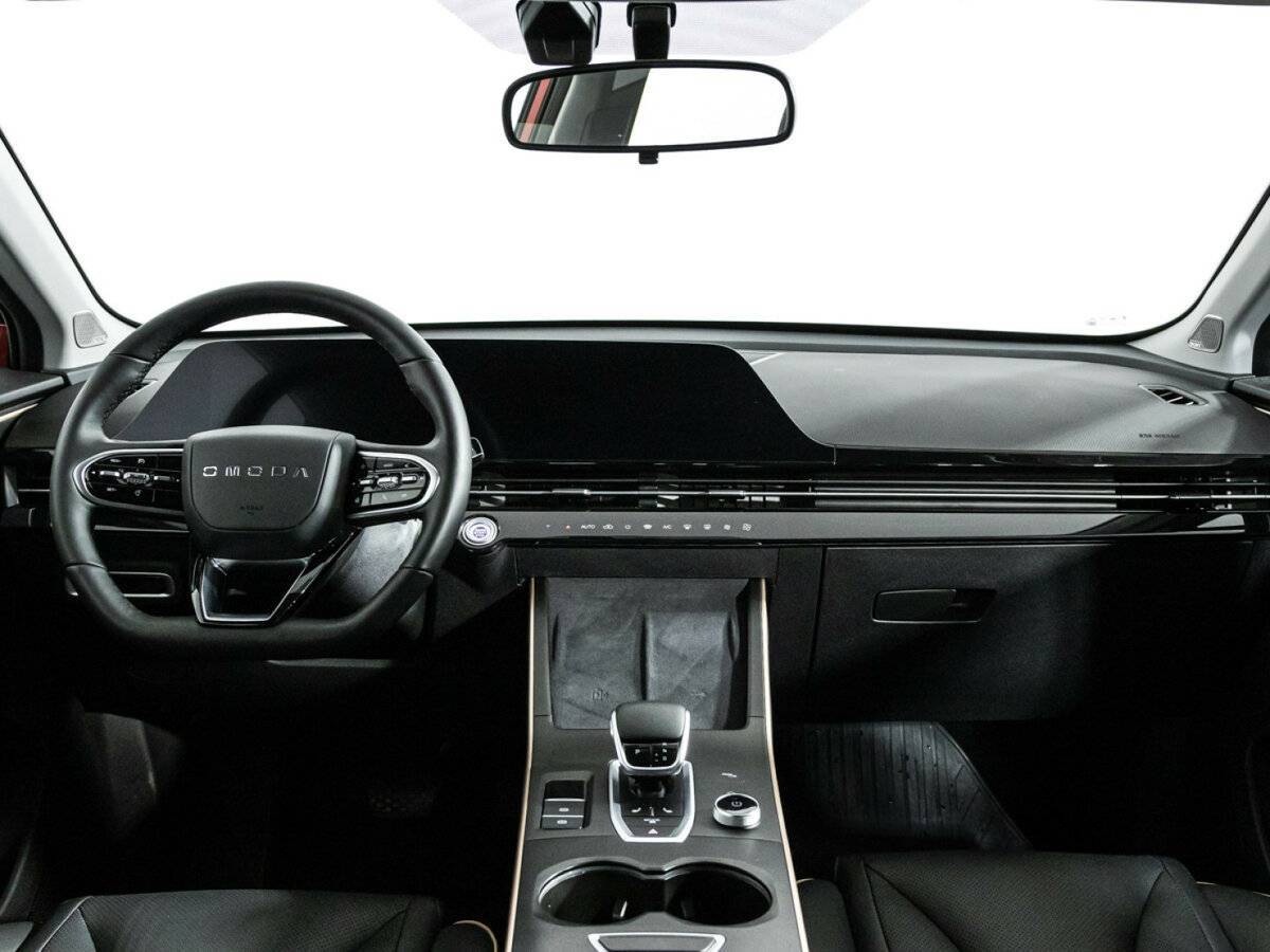 OMODA C5 с пробегом — 2023 год. Фото: #12