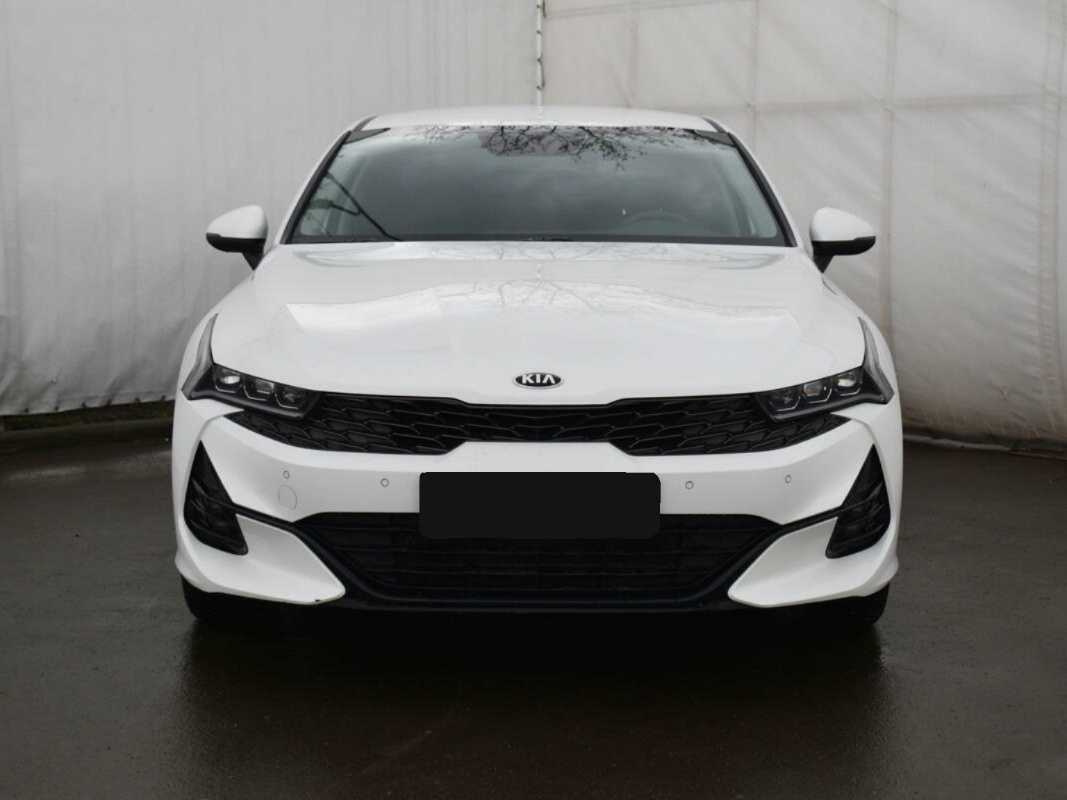 Kia K5 с пробегом — 2020 год. Фото: #1