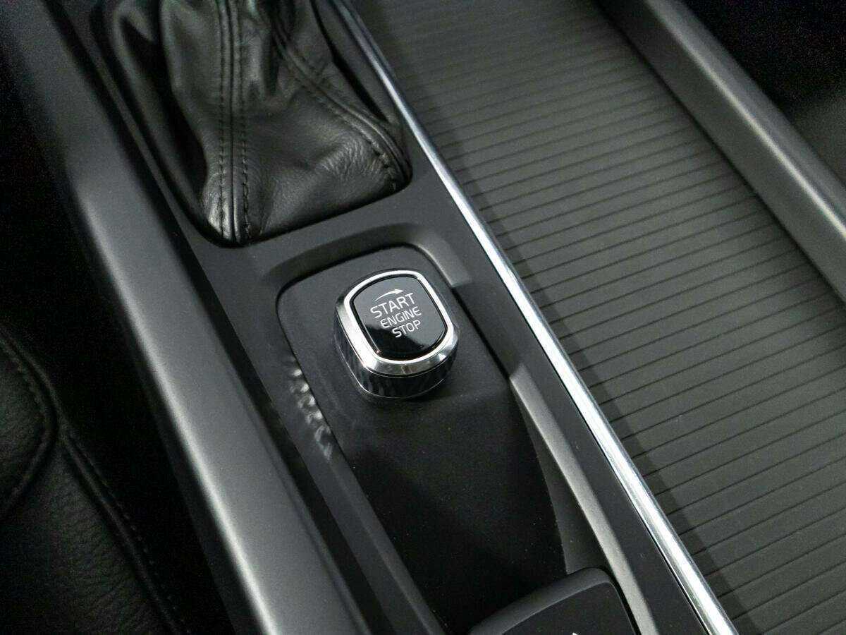 Volvo V60 с пробегом — 2018 год. Фото: #15