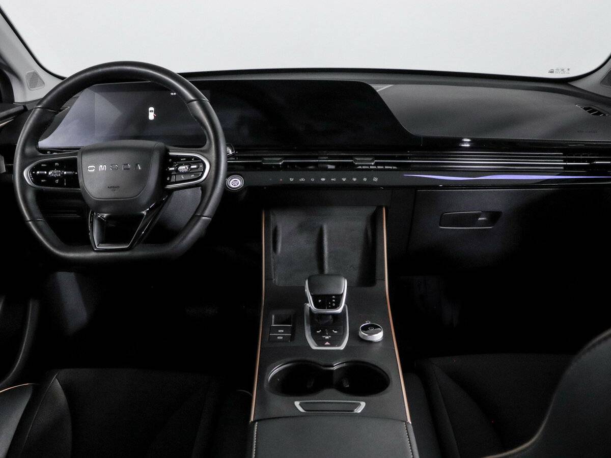 OMODA C5 с пробегом — 2024 год. Фото: #11