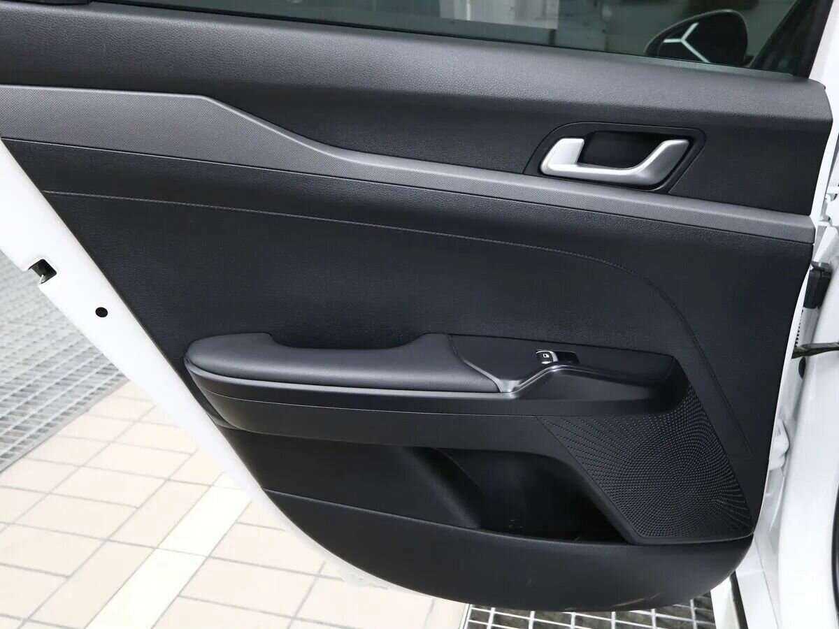 Kia K5 с пробегом — 2021 год. Фото: #9