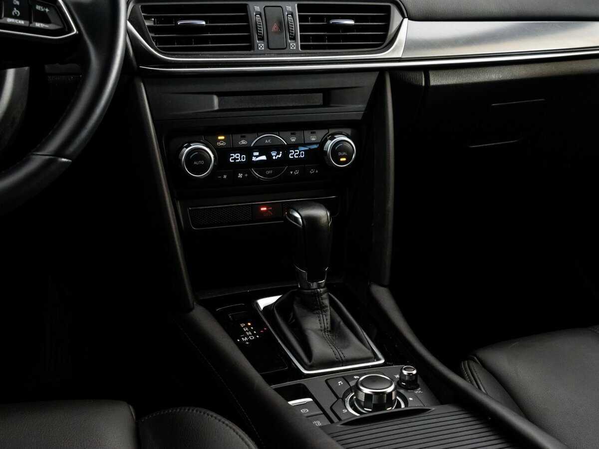 Mazda CX-4 с пробегом — 2023 год. Фото: #12