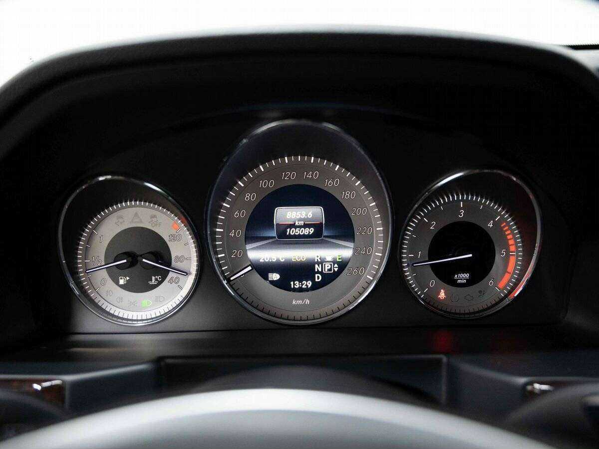 Mercedes-Benz GLK-Класс с пробегом — 2013 год. Фото: #20