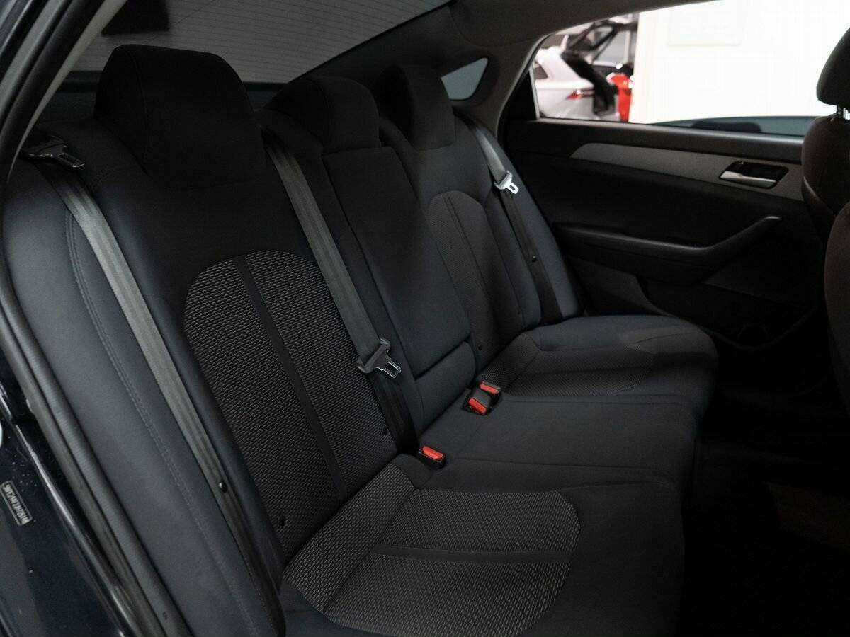 Hyundai Sonata с пробегом — 2018 год. Фото: #8