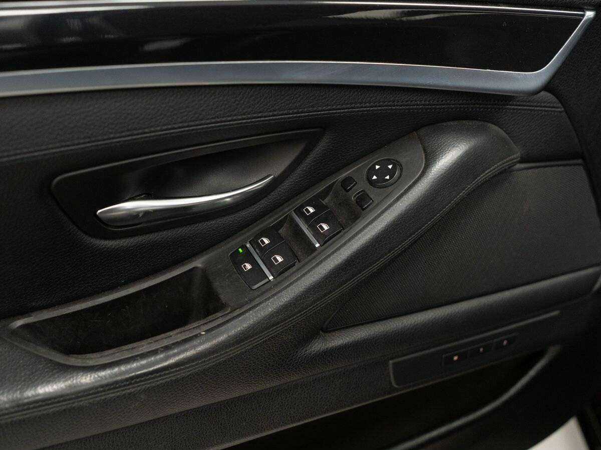 BMW 5 серии с пробегом — 2013 год. Фото: #14