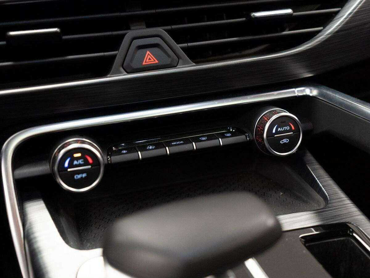 Geely Tugella с пробегом — 2021 год. Фото: #10