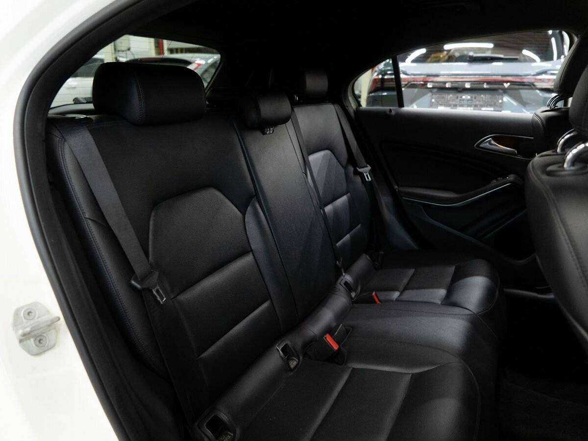 Mercedes-Benz A-Класс с пробегом — 2013 год. Фото: #7