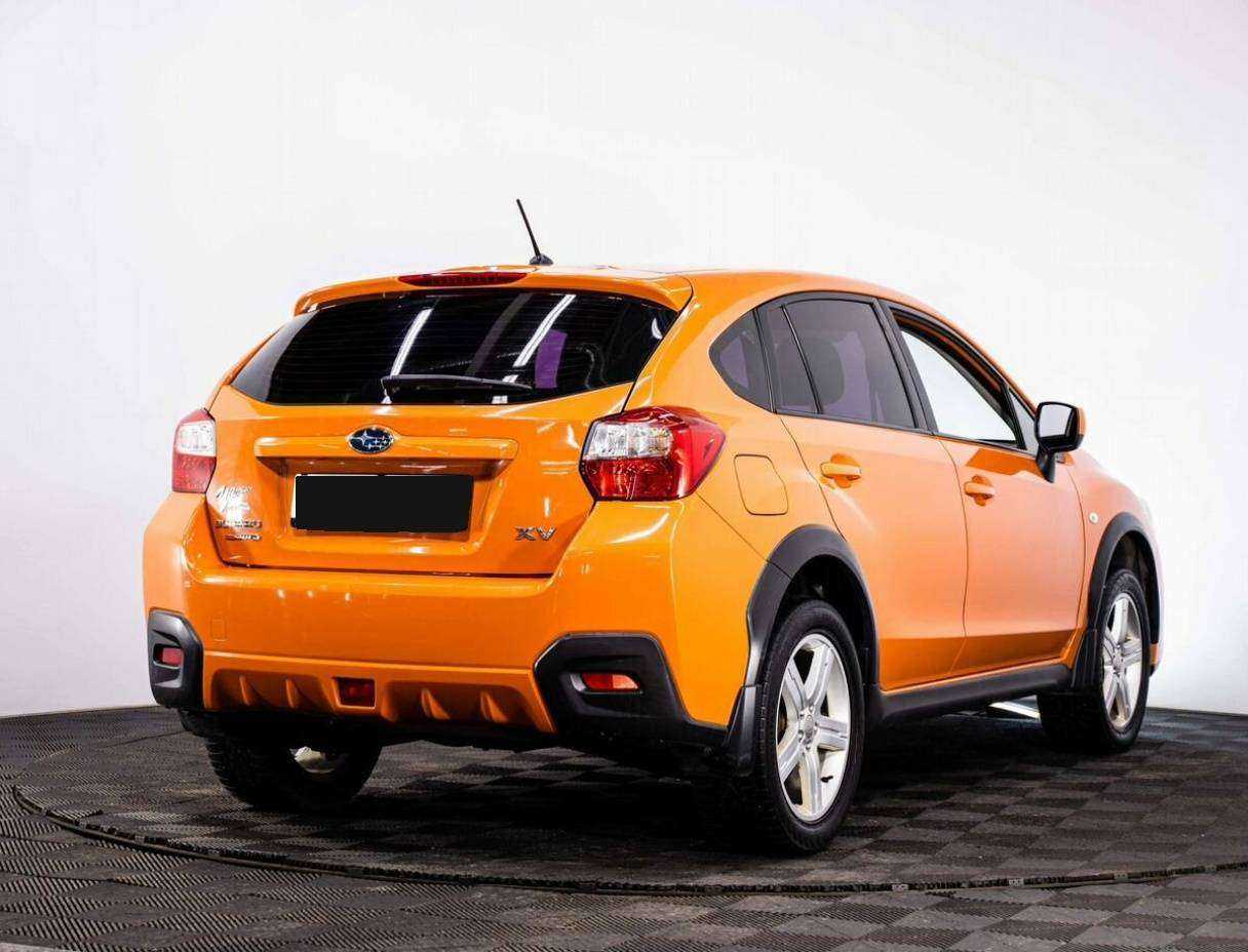 Subaru XV с пробегом — 2012 год. Фото: #5