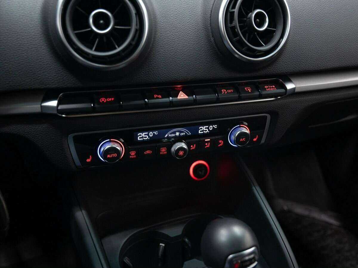 Audi A3 с пробегом — 2016 год. Фото: #21