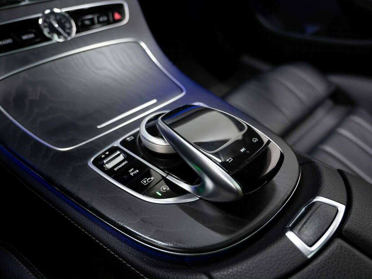 Mercedes-Benz E-Класс с пробегом — 2017 год. Фото: #26