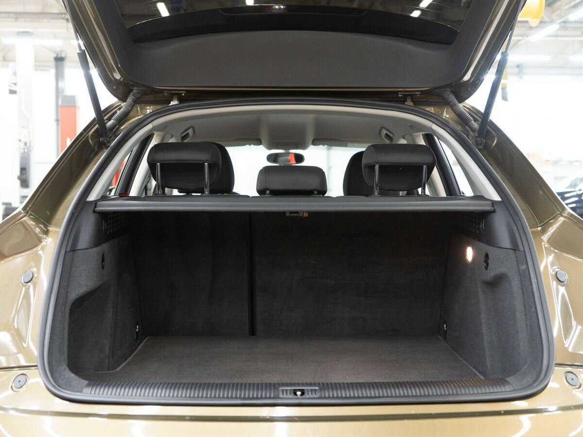 Audi Q3 с пробегом — 2012 год. Фото: #7