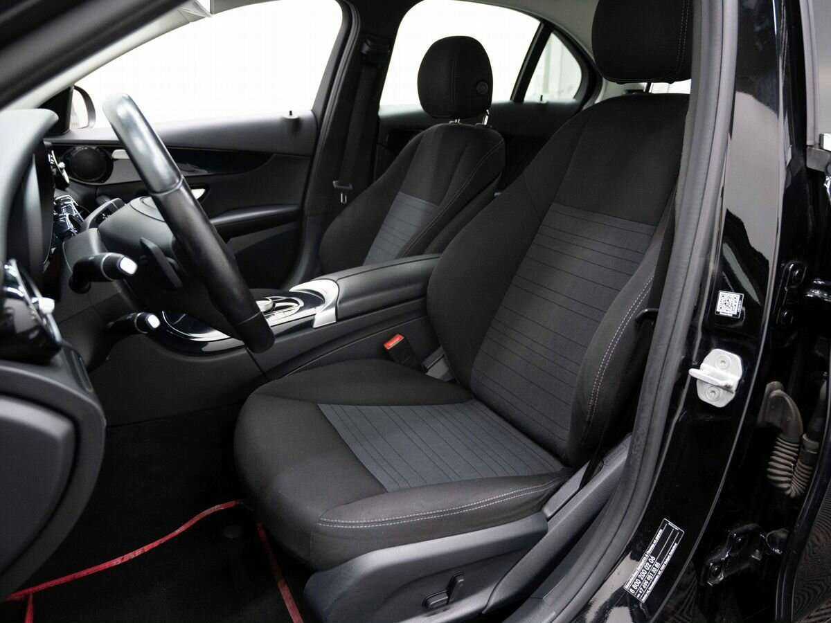 Mercedes-Benz C-Класс с пробегом — 2015 год. Фото: #9