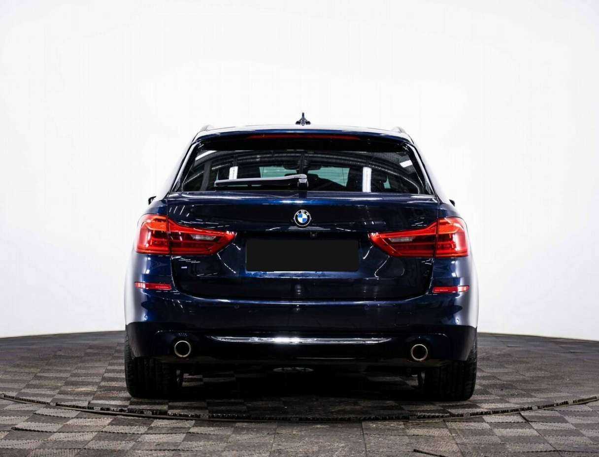 BMW 5 серии с пробегом — 2017 год. Фото: #4