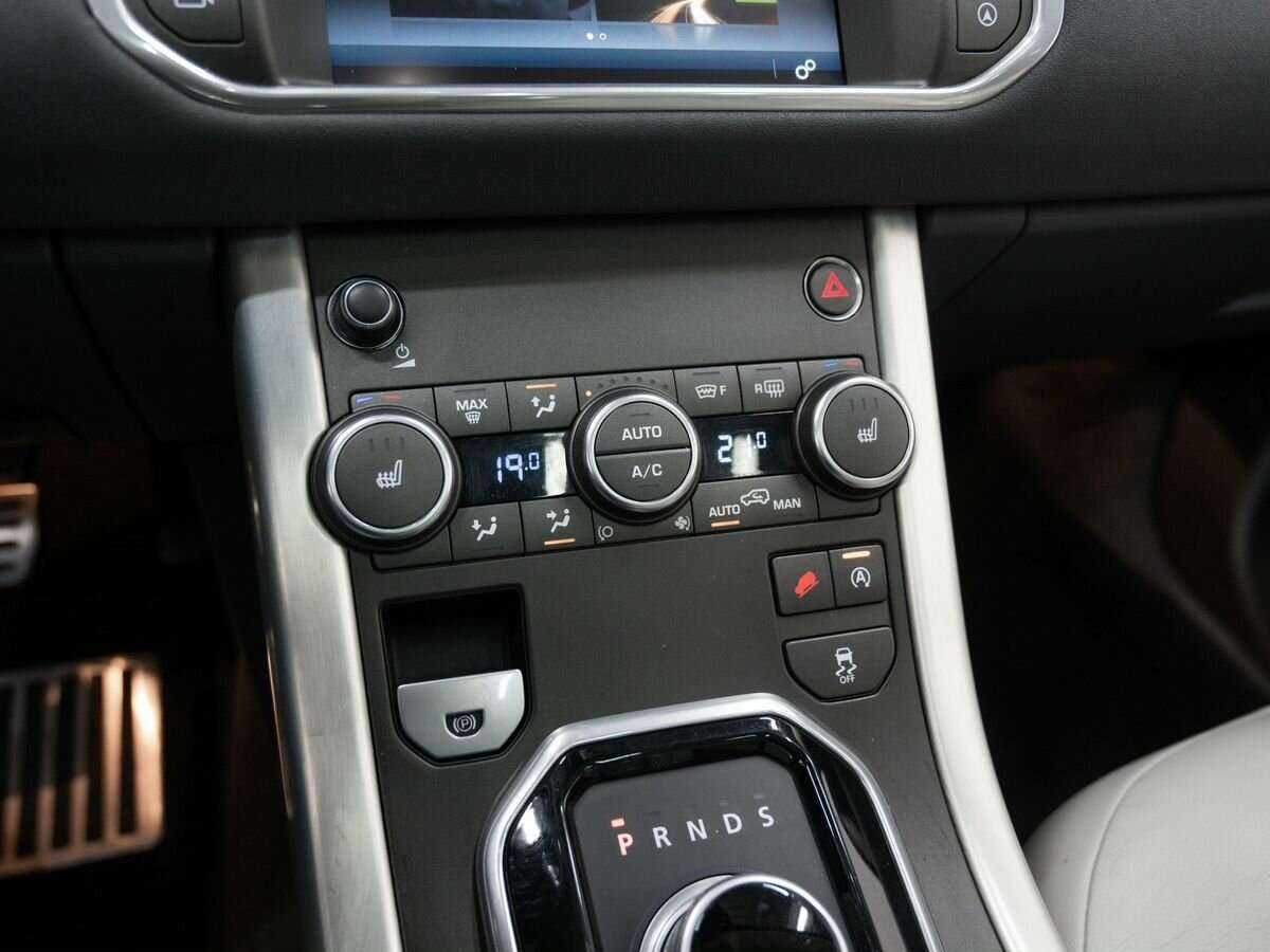 Land Rover Range Rover Evoque с пробегом — 2015 год. Фото: #21