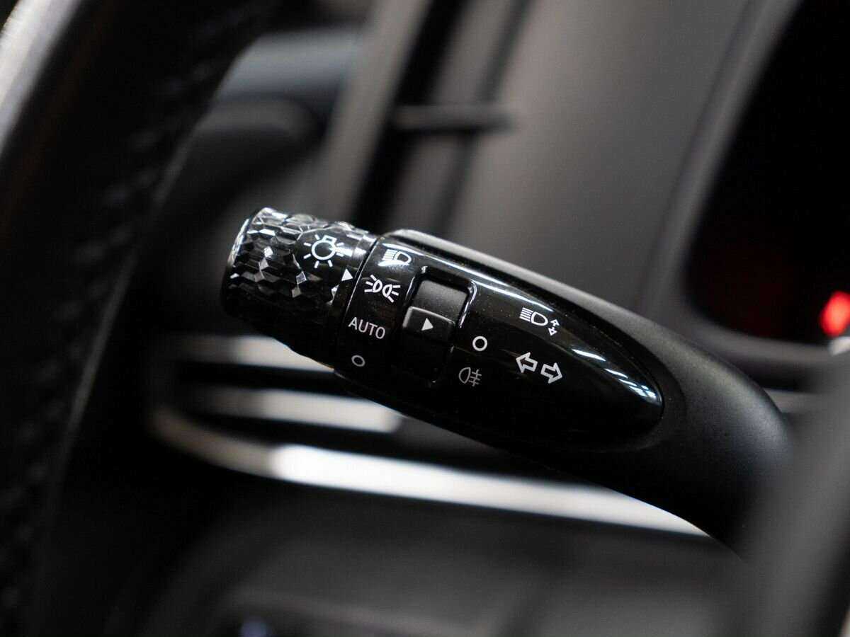 Hyundai Elantra с пробегом — 2021 год. Фото: #15