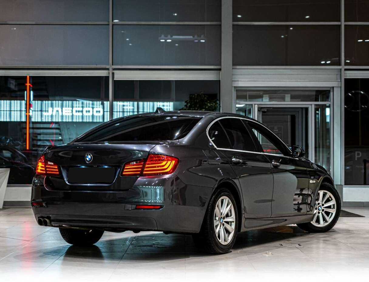 BMW 5 серии с пробегом — 2016 год. Фото: #2