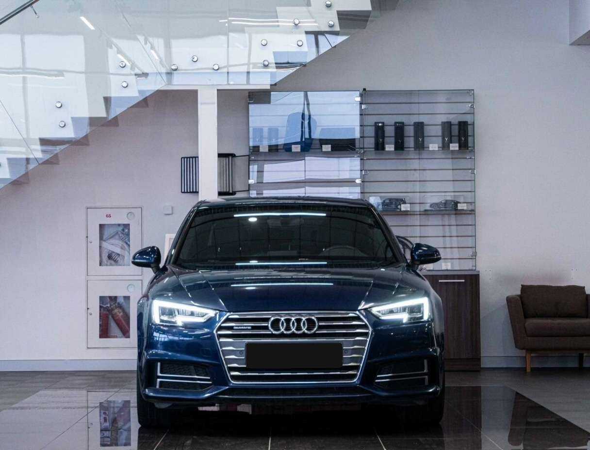 Audi A4 с пробегом — 2018 год. Фото: #2