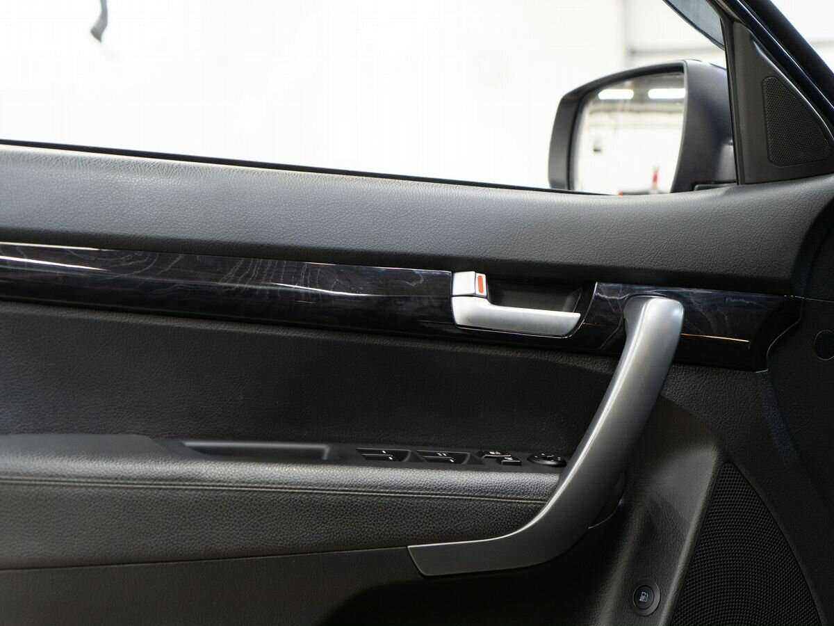 Kia Sorento с пробегом — 2017 год. Фото: #14