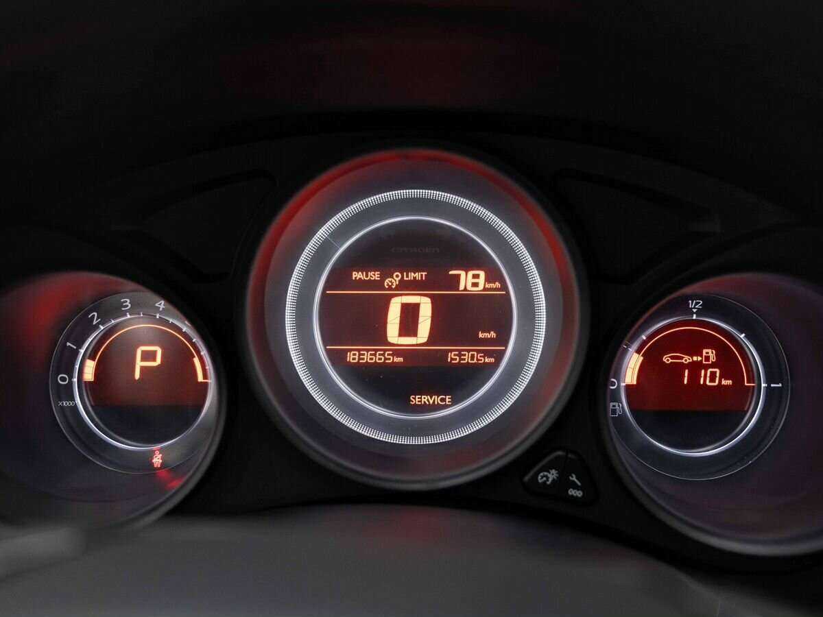 Citroen C4 с пробегом — 2012 год. Фото: #18