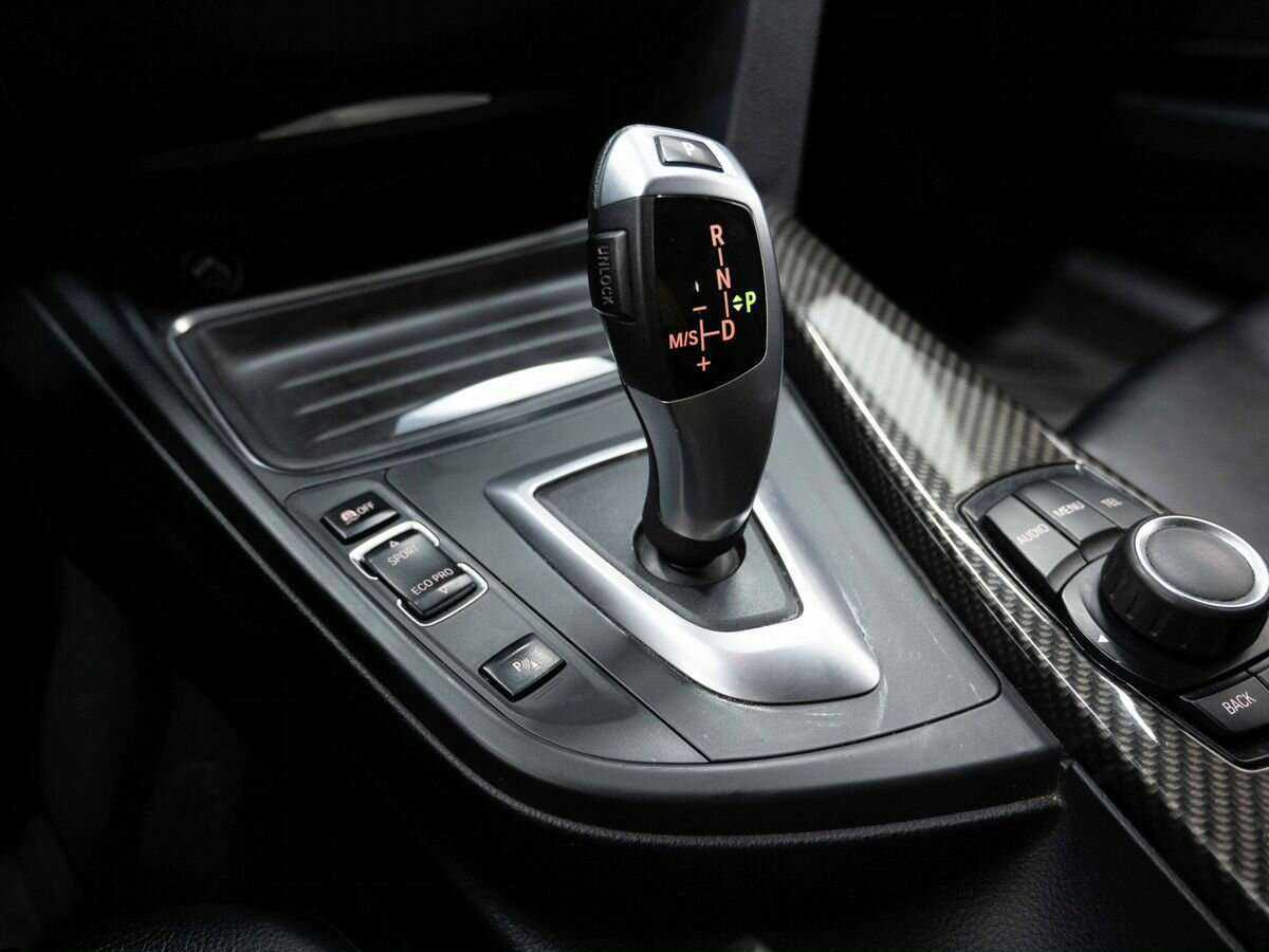 BMW 3 серии с пробегом — 2014 год. Фото: #21