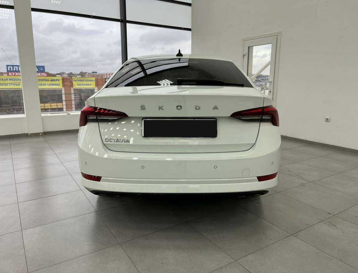 Skoda Octavia с пробегом — 2021 год. Фото: #5