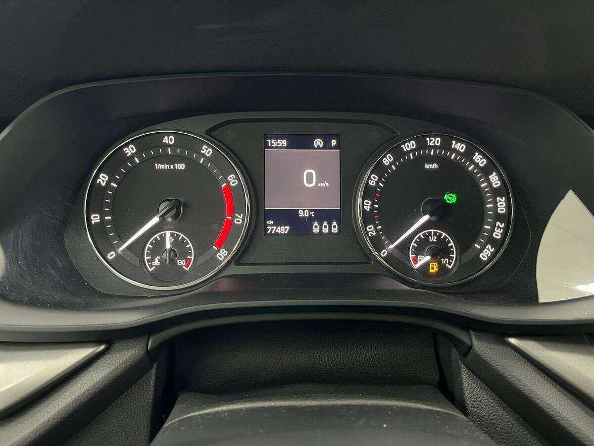 Skoda Octavia с пробегом — 2021 год. Фото: #10