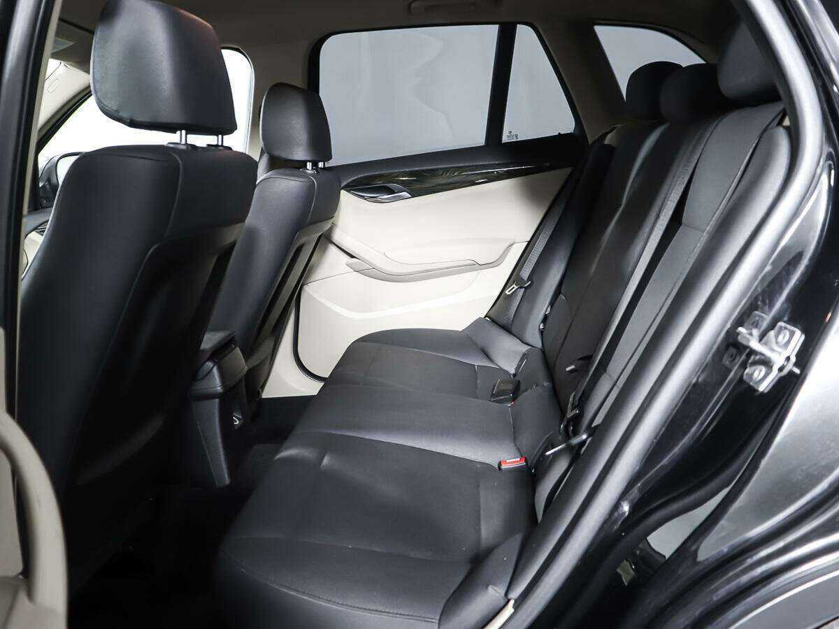 BMW X1 с пробегом — 2012 год. Фото: #9