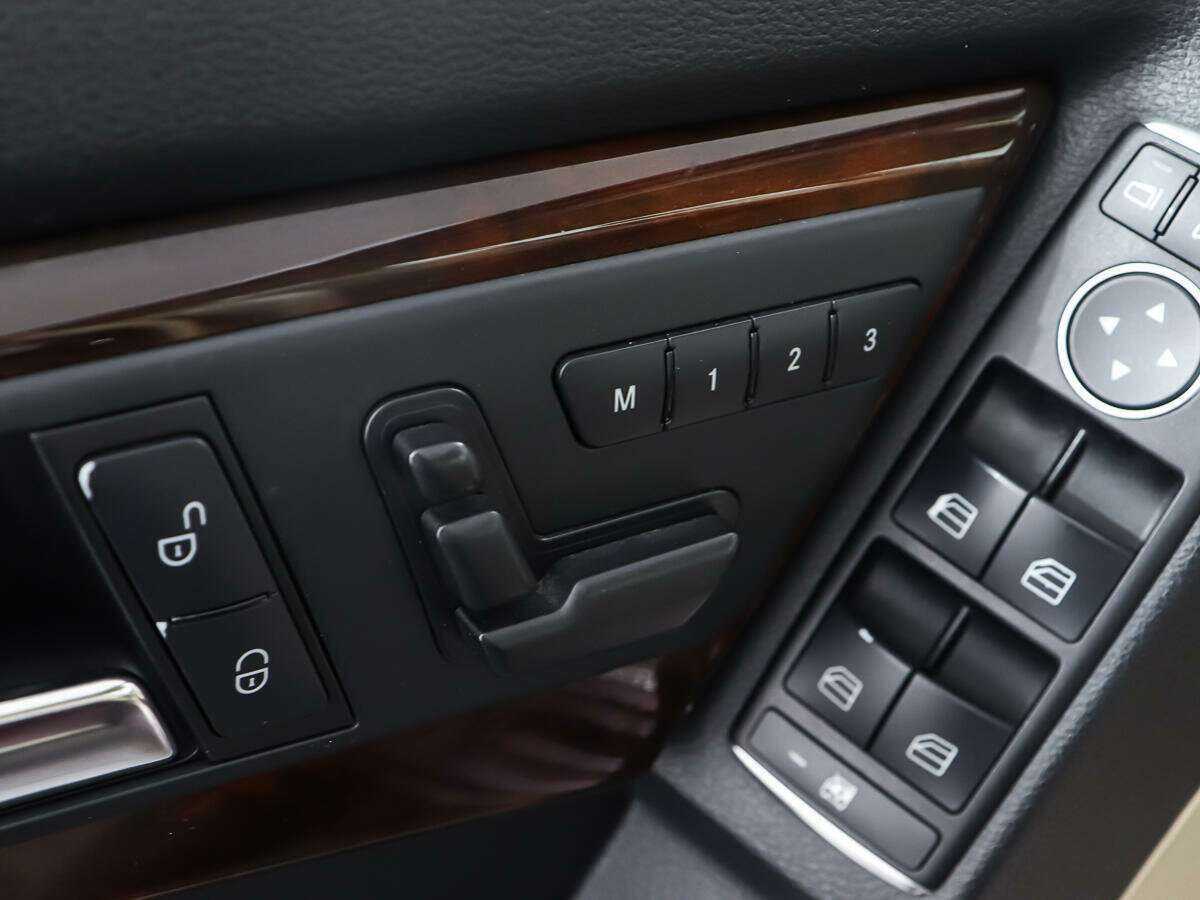 Mercedes-Benz GLK-Класс с пробегом — 2012 год. Фото: #17