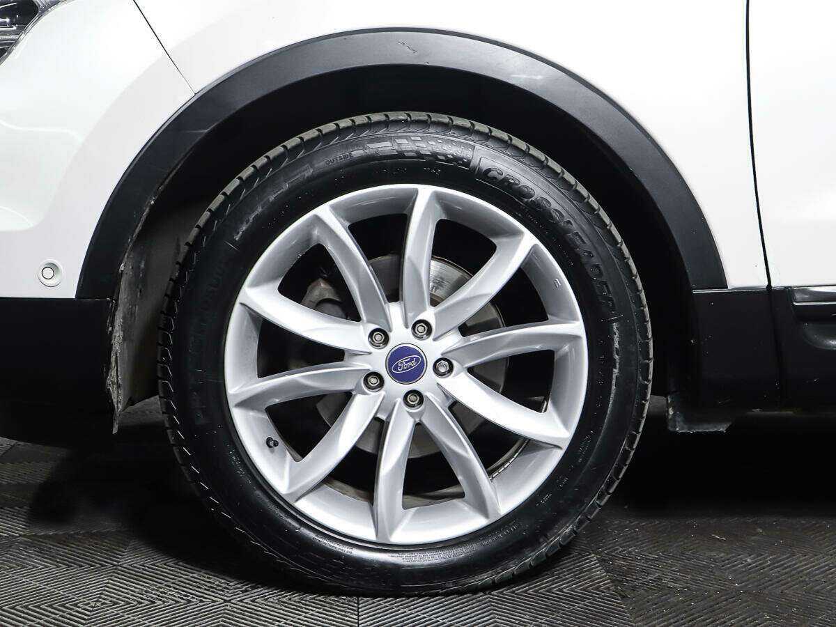 Ford Explorer с пробегом — 2012 год. Фото: #30