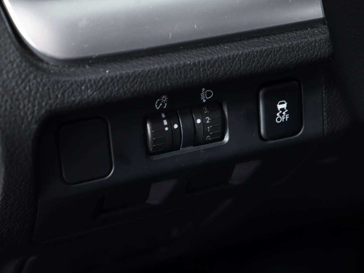 Subaru XV с пробегом — 2012 год. Фото: #17