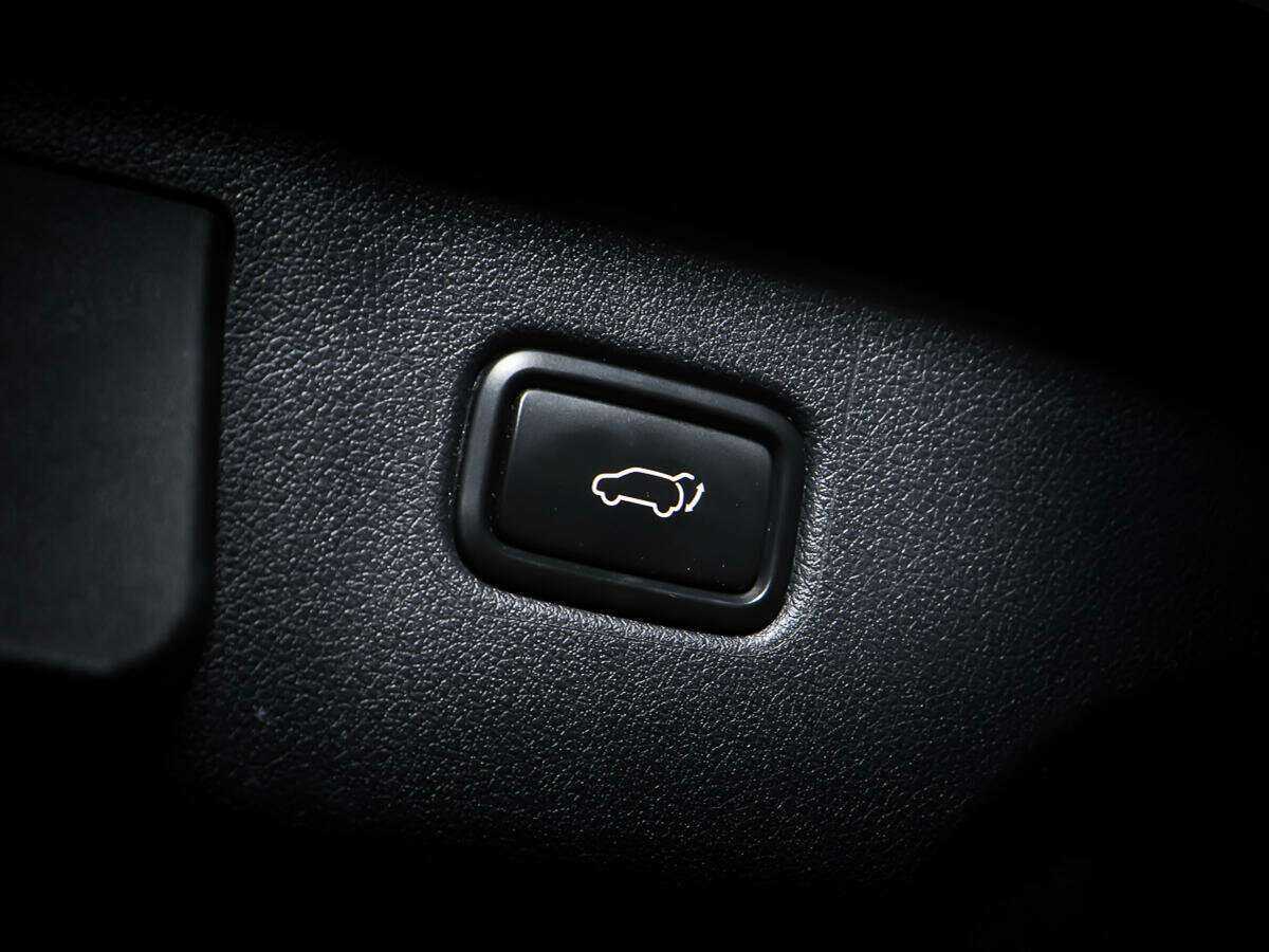 Kia Sorento с пробегом — 2015 год. Фото: #18