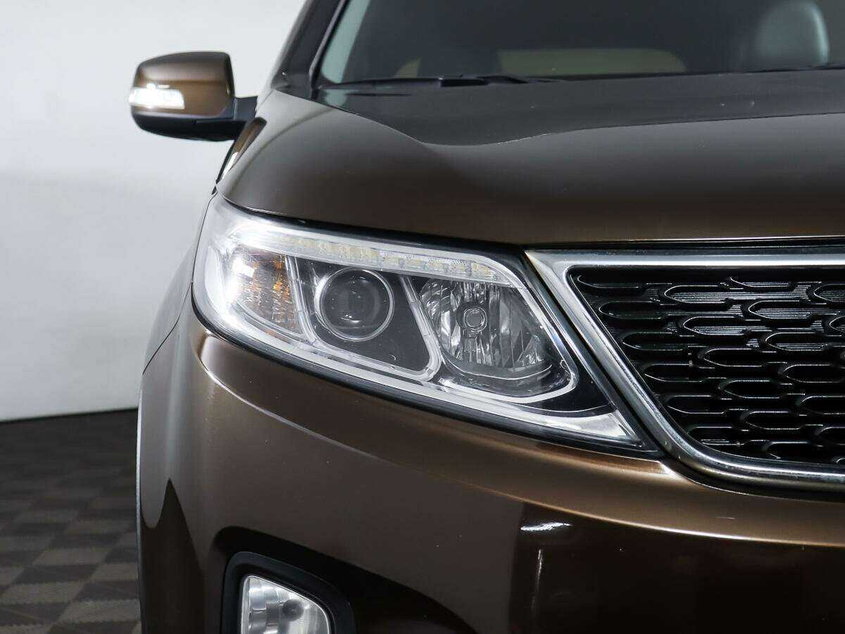 Kia Sorento с пробегом — 2017 год. Фото: #17