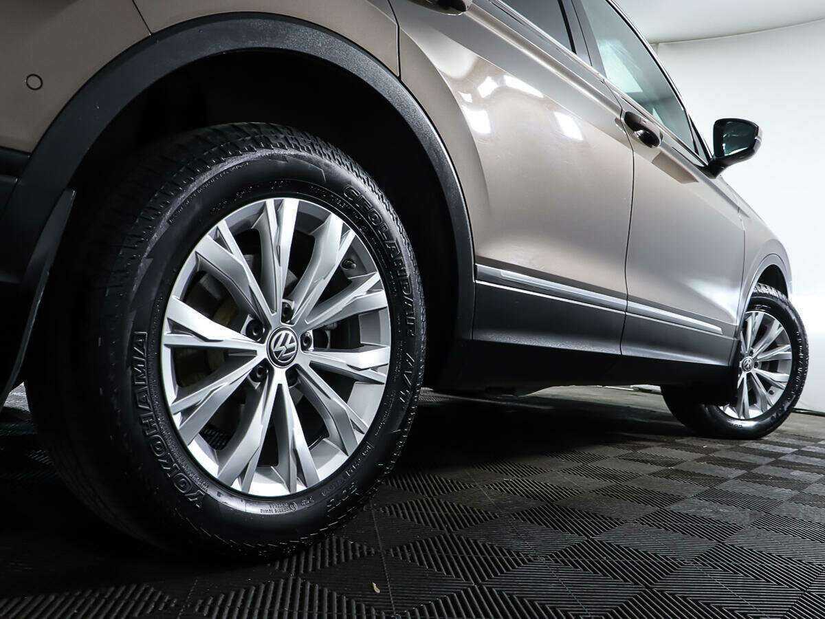 Volkswagen Tiguan с пробегом — 2018 год. Фото: #21