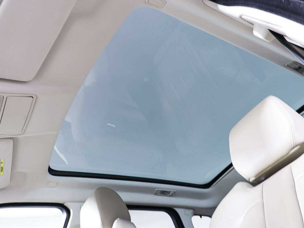 Land Rover Range Rover Evoque с пробегом — 2015 год. Фото: #20