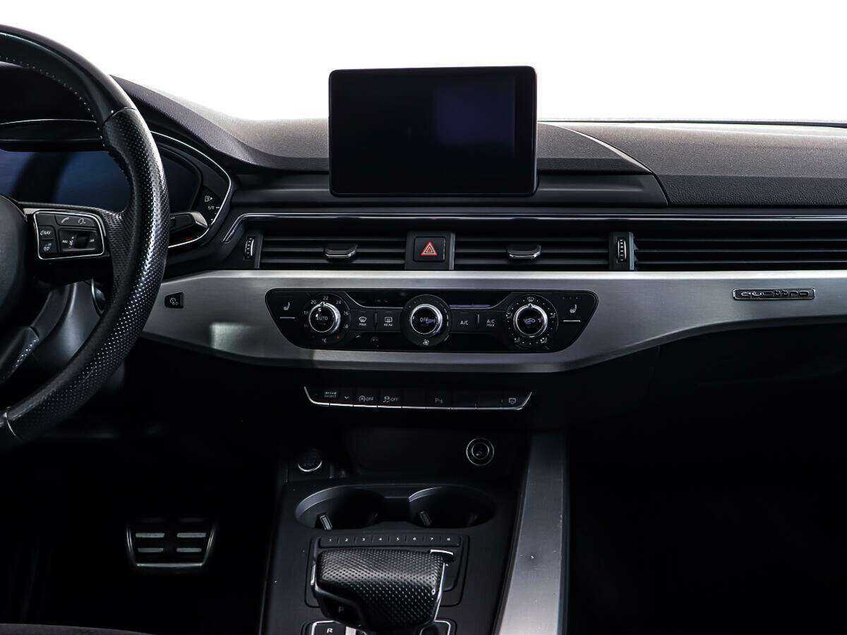 Audi A4 с пробегом — 2017 год. Фото: #11