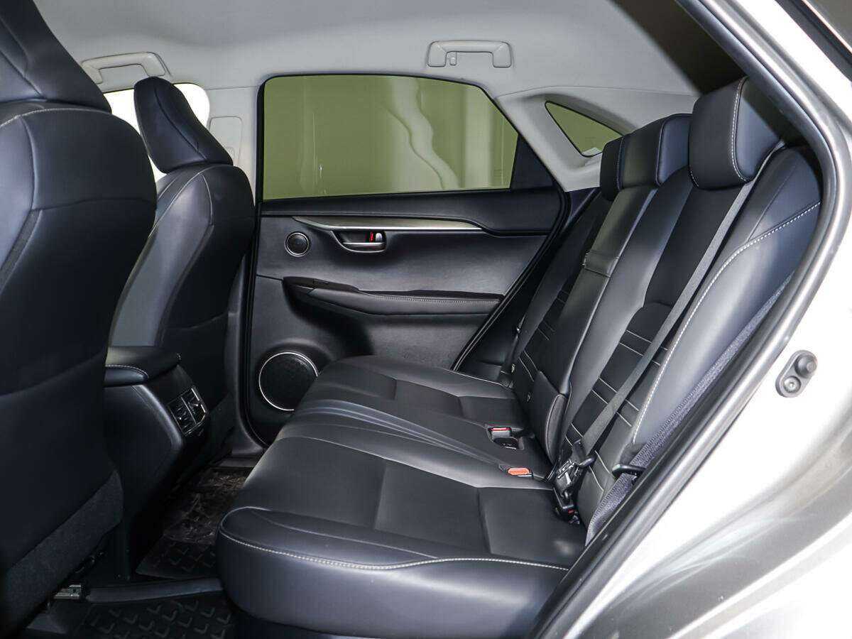 Lexus NX с пробегом — 2014 год. Фото: #9