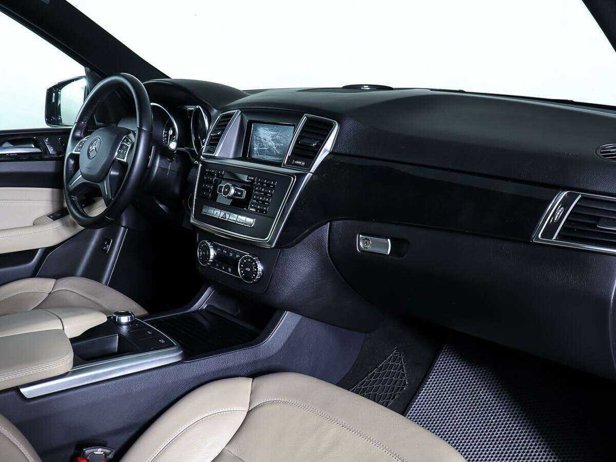 Mercedes-Benz M-Класс с пробегом — 2014 год. Фото: #8