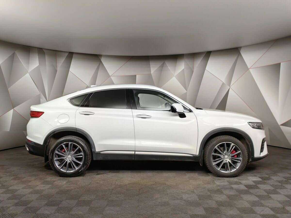 Geely Tugella с пробегом — 2022 год. Фото: #5