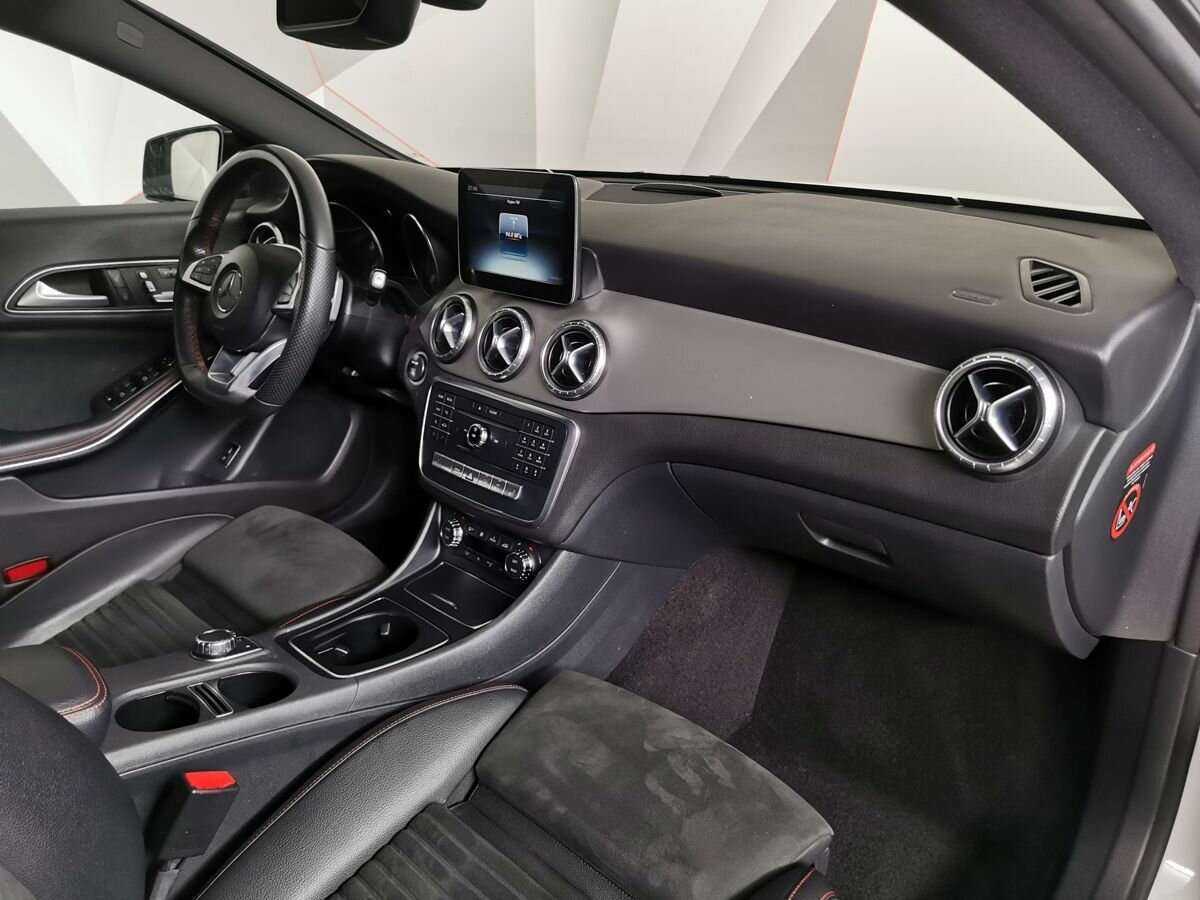 Mercedes-Benz CLA с пробегом — 2017 год. Фото: #8