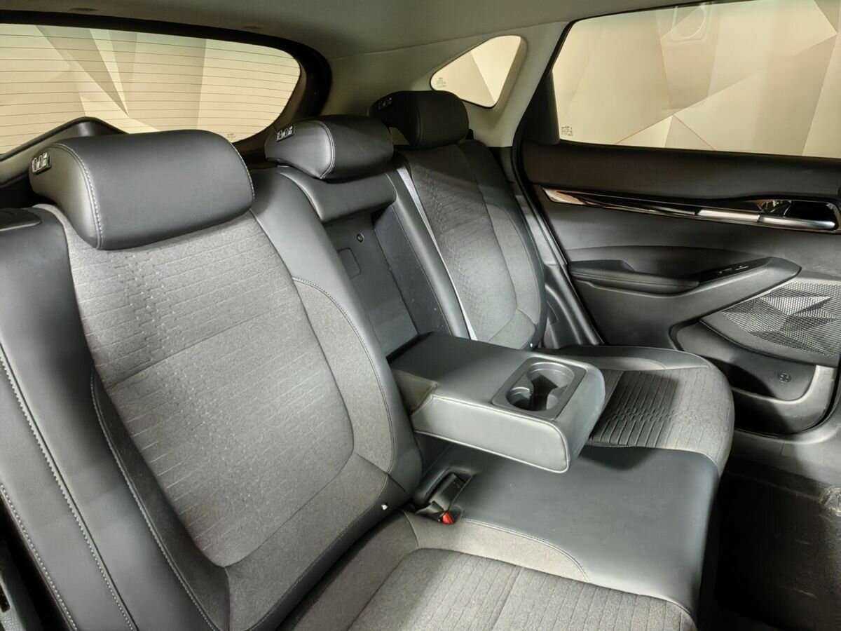 Kia Seltos с пробегом — 2021 год. Фото: #12