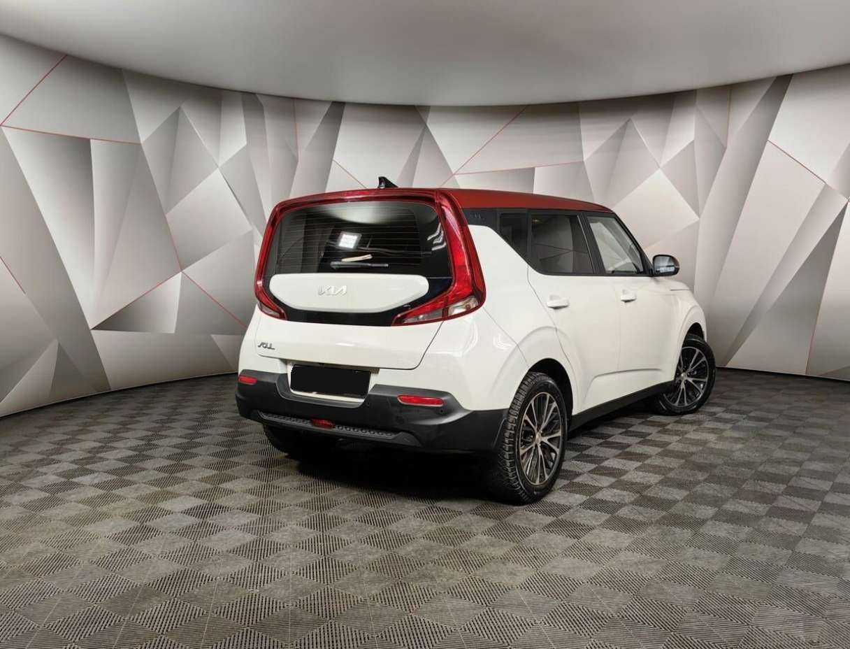 Kia Soul с пробегом — 2022 год. Фото: #1