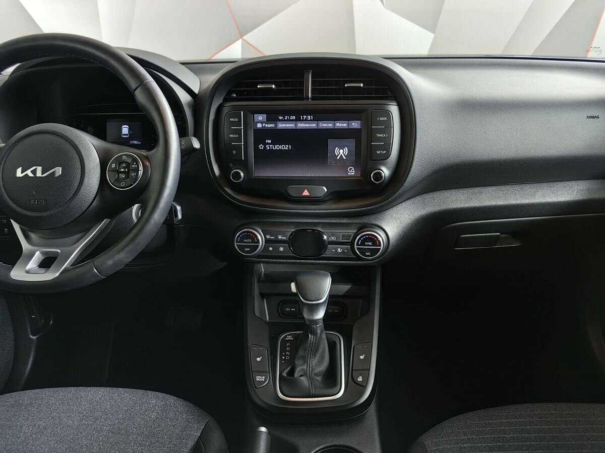Kia Soul с пробегом — 2022 год. Фото: #10