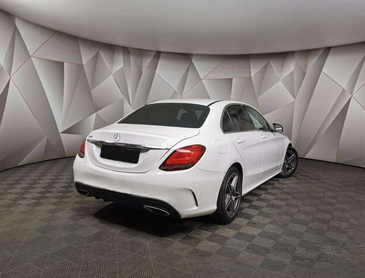 Mercedes-Benz C-Класс с пробегом — 2019 год. Фото: #1