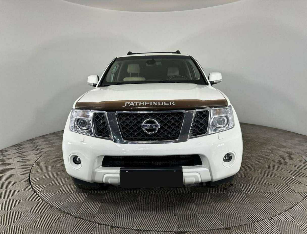 Nissan Pathfinder с пробегом — 2012 год. Фото: #1