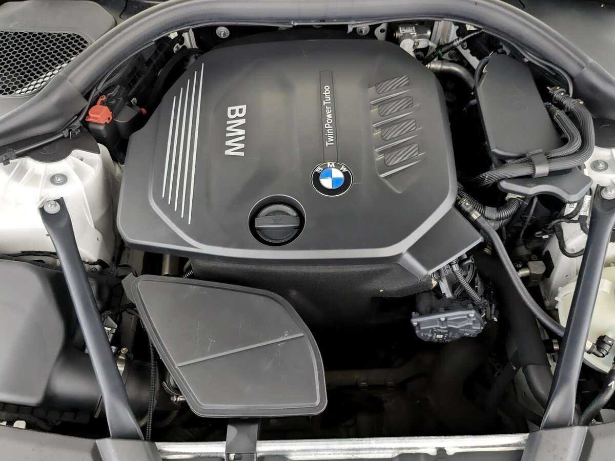 BMW 5 серии с пробегом — 2017 год. Фото: #8