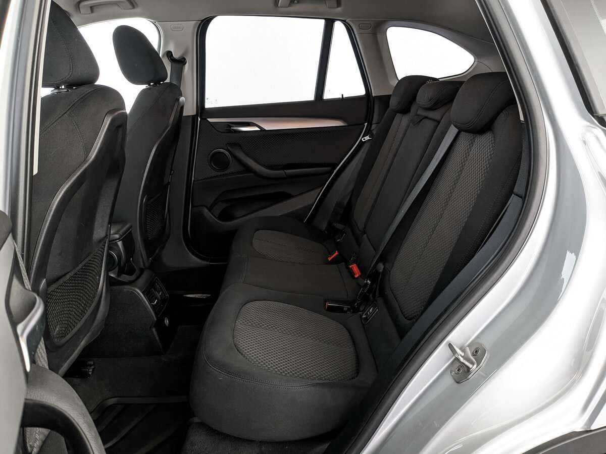 BMW X1 с пробегом — 2015 год. Фото: #17