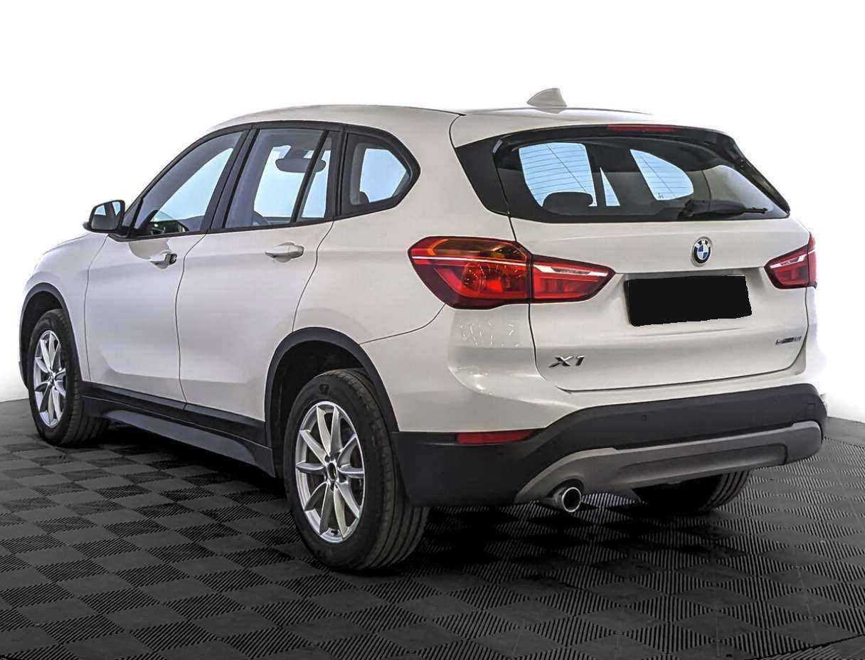 BMW X1 с пробегом — 2019 год. Фото: #6