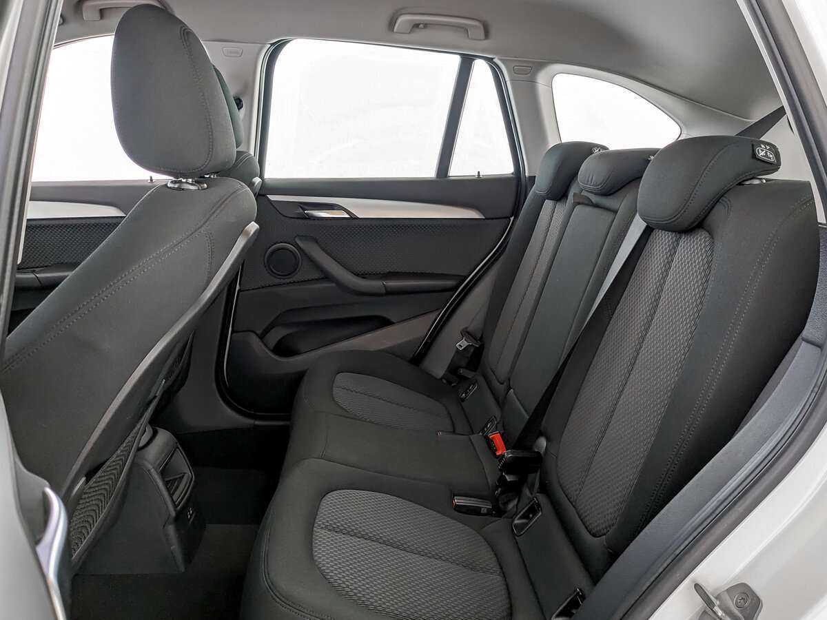 BMW X1 с пробегом — 2019 год. Фото: #9