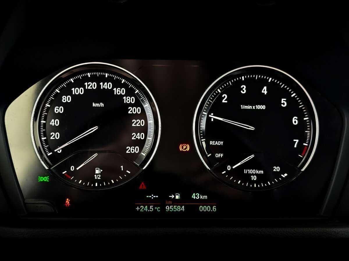 BMW X1 с пробегом — 2019 год. Фото: #10